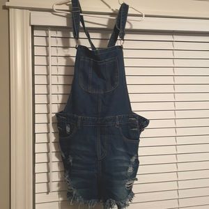 Shein Dark Blue Denim Overall Shorts. Size Medium.